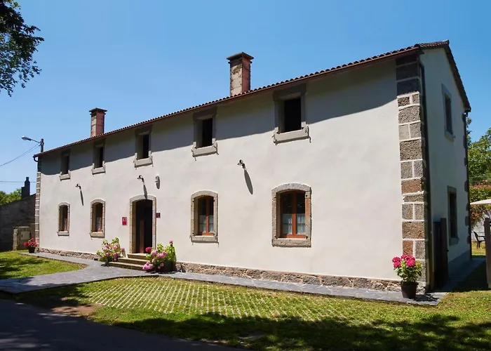 Escola De Bieite Apartmán *