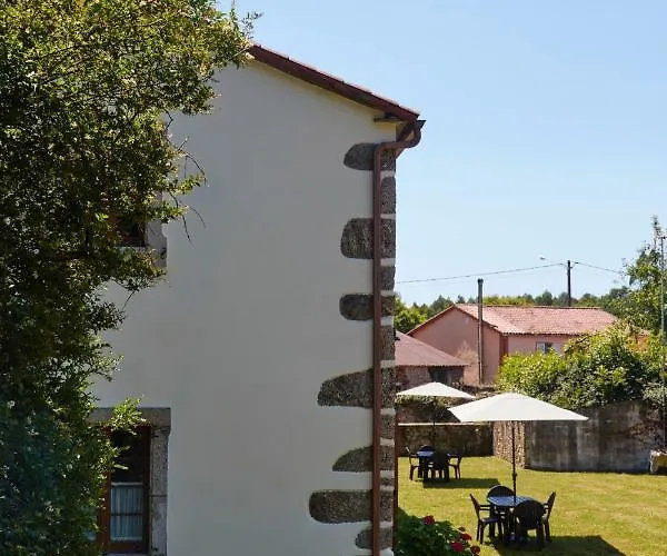 Escola De Bieite Apartmán Boimorto (A Coruna)